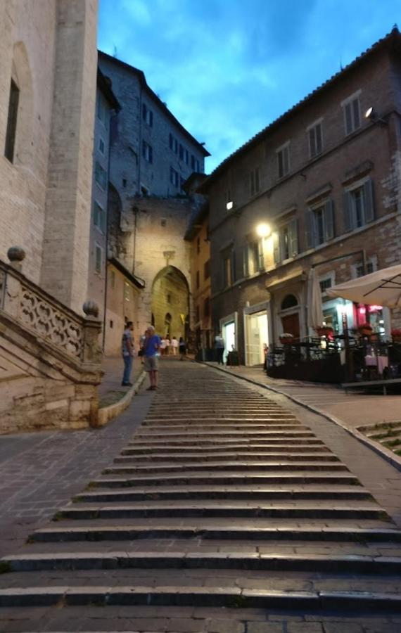 B&B Serena Perugia Bagian luar foto