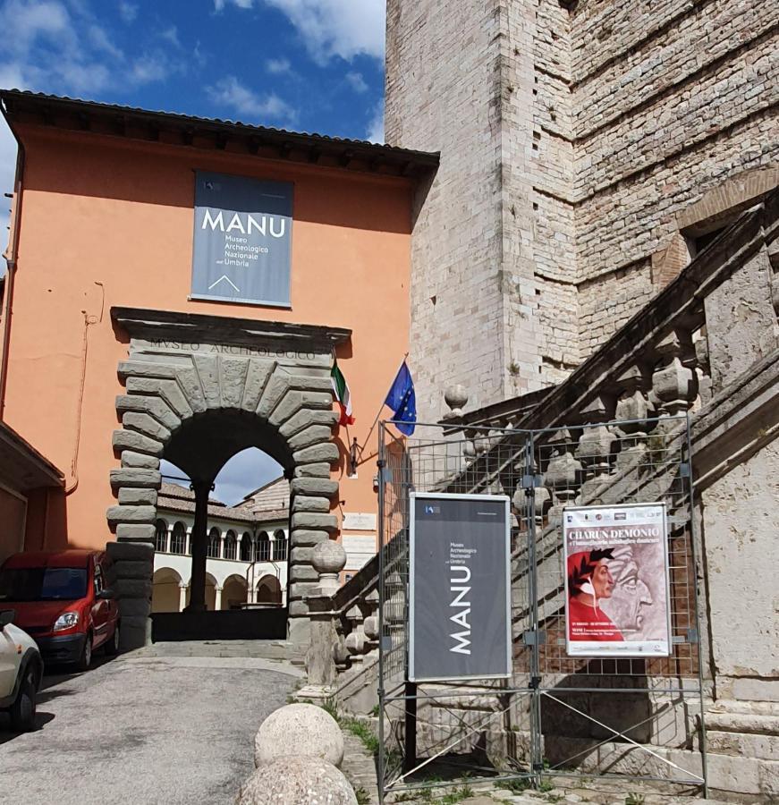 B&B Serena Perugia Bagian luar foto