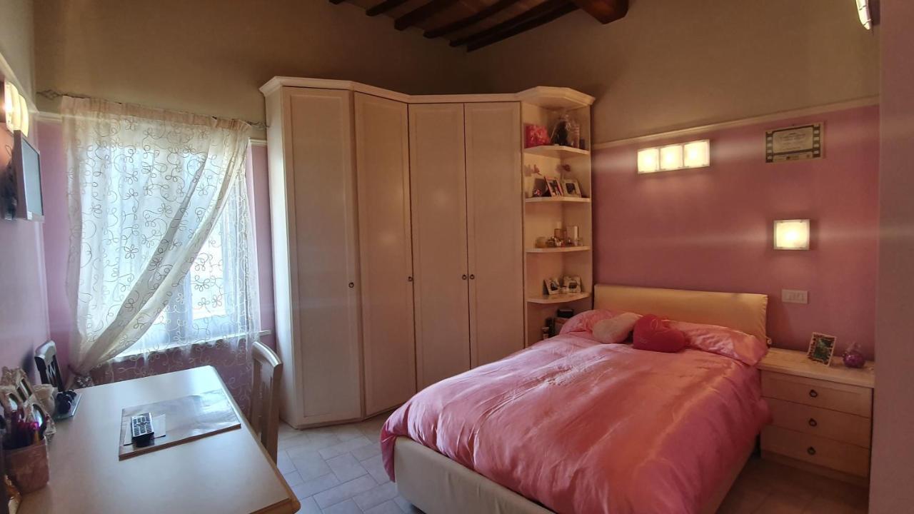 B&B Serena Perugia Bagian luar foto
